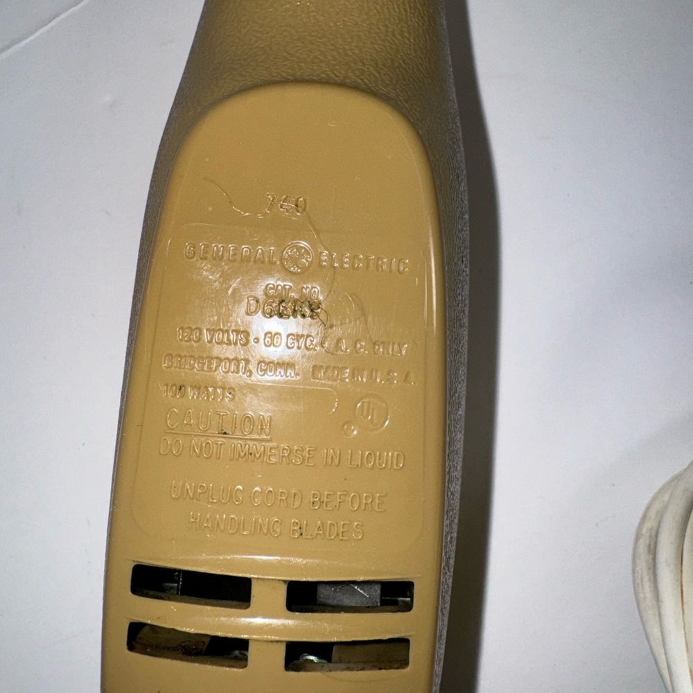 Electric knife - Picture 5 of 5
